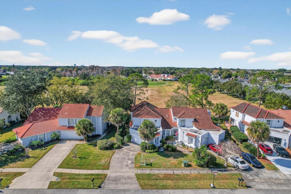 Image 41 of property listing at 2524 ALBION AVENUE, Orlando, FL 32833