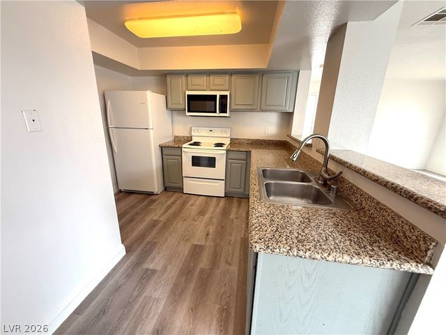 6800 East LAKE MEAD Boulevard 1077, Las Vegas, NV 89156