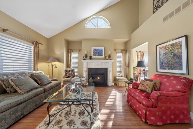 38347 Churchill Lane, Farmington Hills, MI 48331