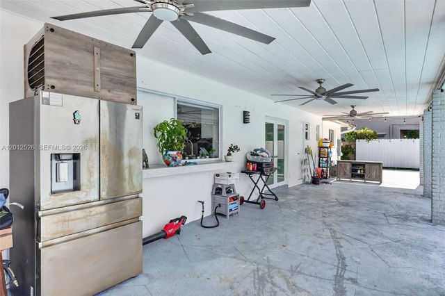 14234 SW 75th Ter, Miami, FL 33183