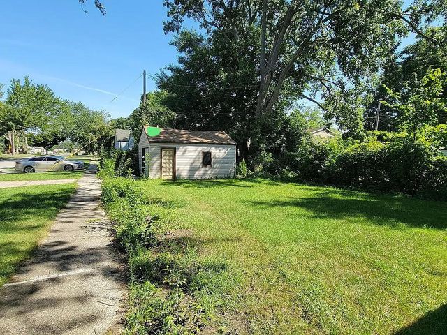 26548 Eton Avenue, Dearborn Heights City, MI 48125