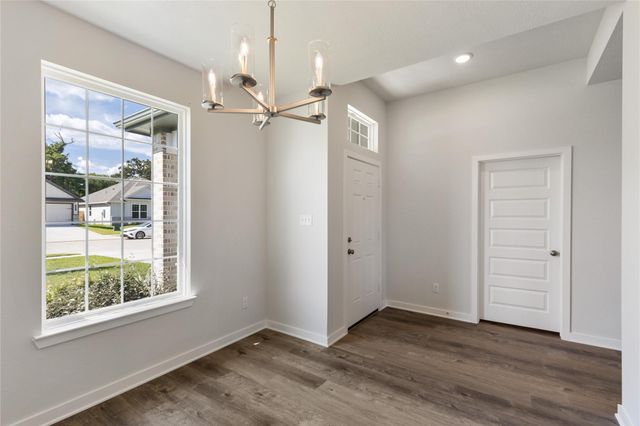 308 Rockbridge Drive, Huntsville, TX 77340
