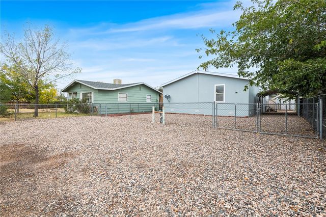 3715 E Robin Lane, Kingman, AZ 86409