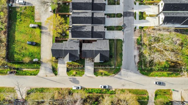 2915 Paul Quinn Street, Houston, TX 77091