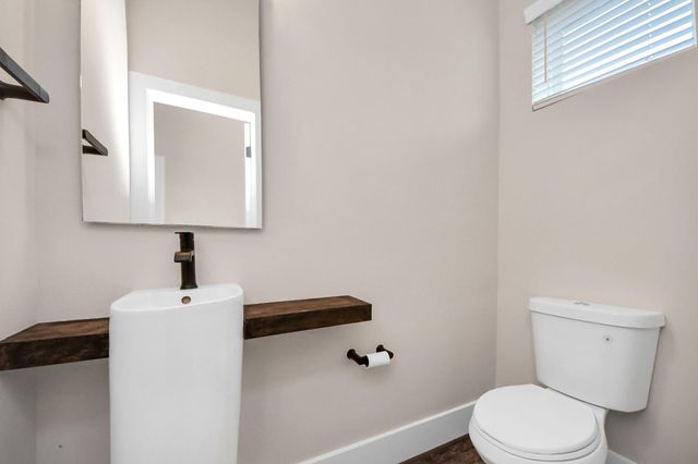 2915 Paul Quinn Street, Houston, TX 77091