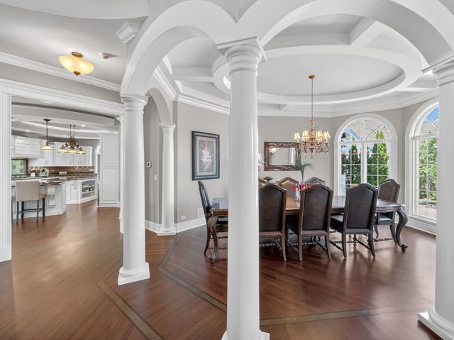 151 Palmer Circle, Vernon Hills, IL 60061