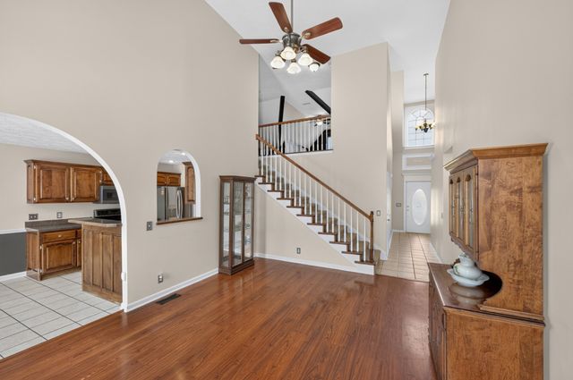 106 Emma Dr, Portland, TN 37148