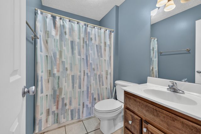 106 Emma Dr, Portland, TN 37148
