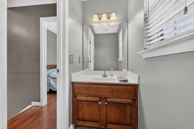 106 Emma Dr, Portland, TN 37148