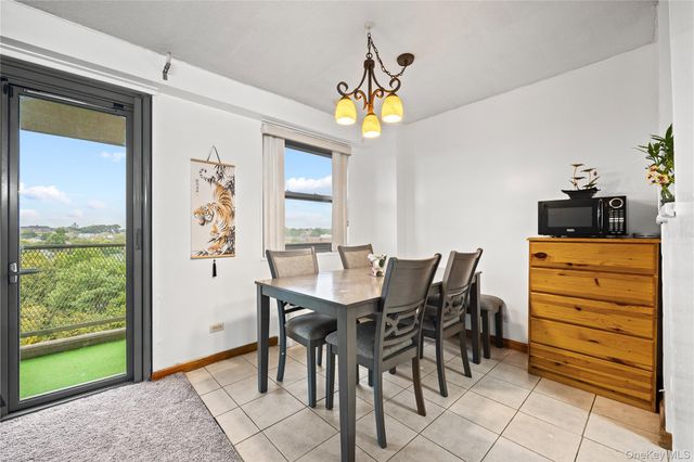 3410 de reimer Avenue 12D, Bronx, NY 10475