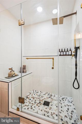 6917 HORIZON TER, Rockville, MD 20855