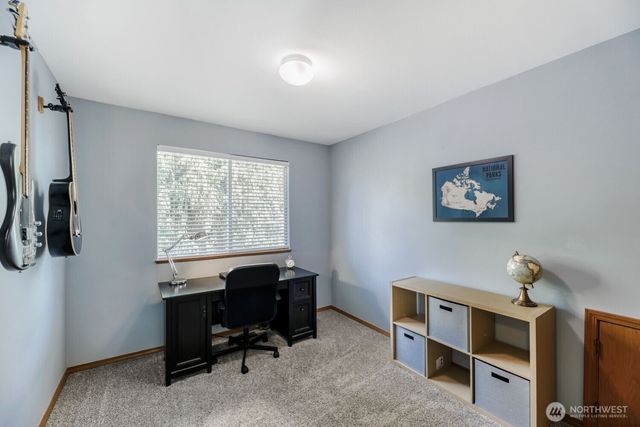 4931 9th Avenue W, Everett, WA 98203