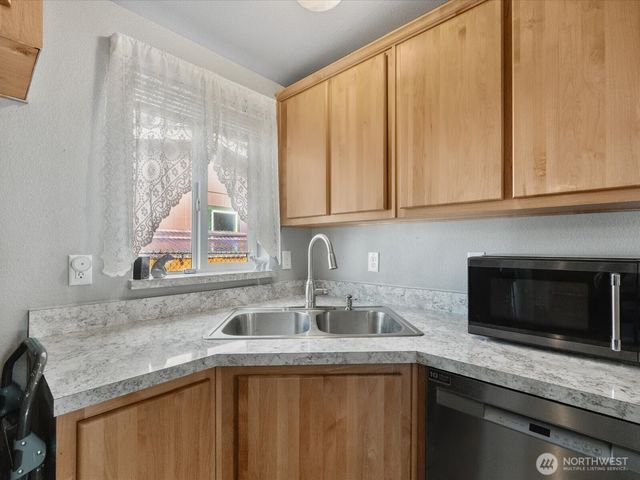 12721 W Macs Loop Road, Granite Falls, WA 98252