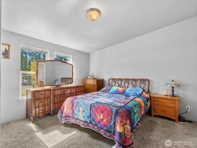 12721 W Macs Loop Road, Granite Falls, WA 98252