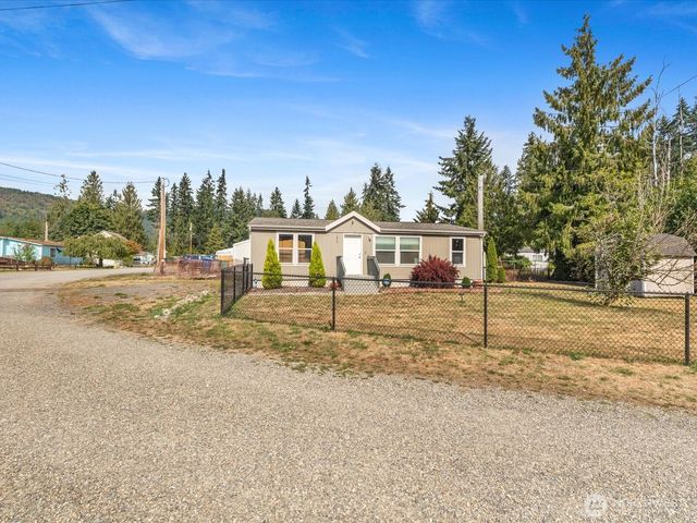 12721 W Macs Loop Road, Granite Falls, WA 98252