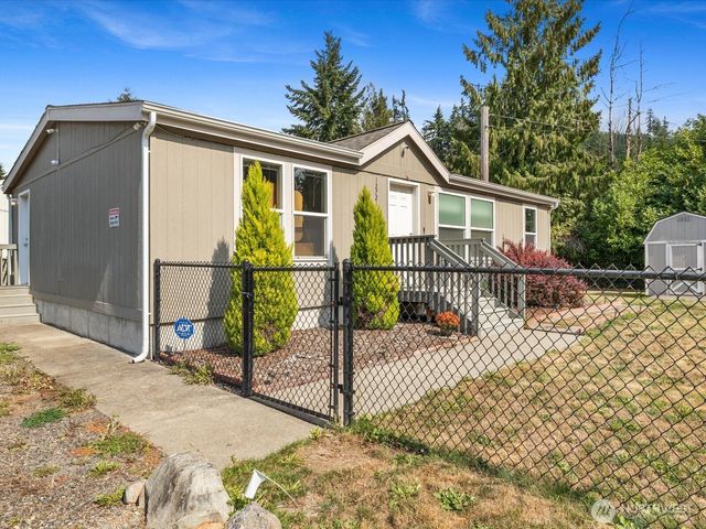 12721 W Macs Loop Road, Granite Falls, WA 98252