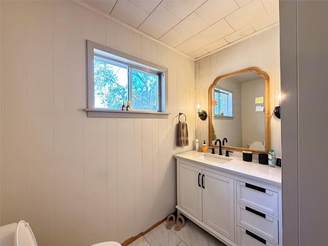 12 Wayne Street, Woodville, TX 75979