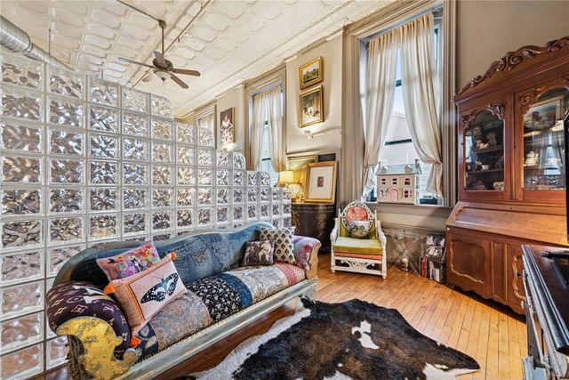 120 S 15th Street 103, South Side, PA 15203