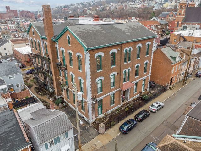 120 S 15th Street 103, South Side, PA 15203