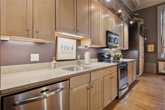 120 S 15th Street 103, South Side, PA 15203