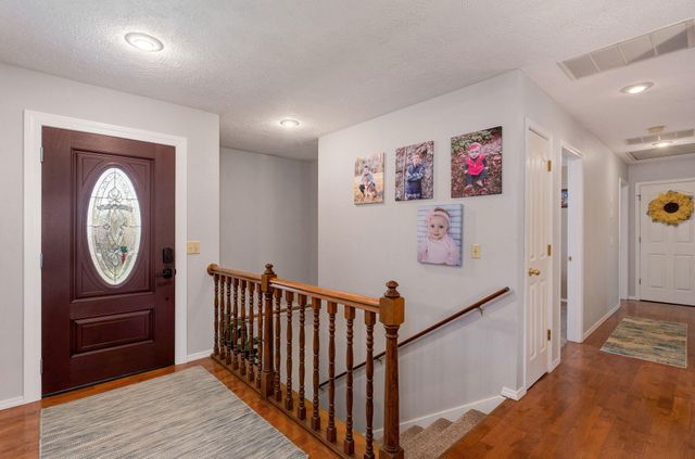 2046 N Belmont Court, Nixa, MO 65714