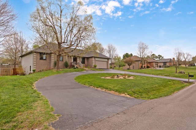 2046 N Belmont Court, Nixa, MO 65714