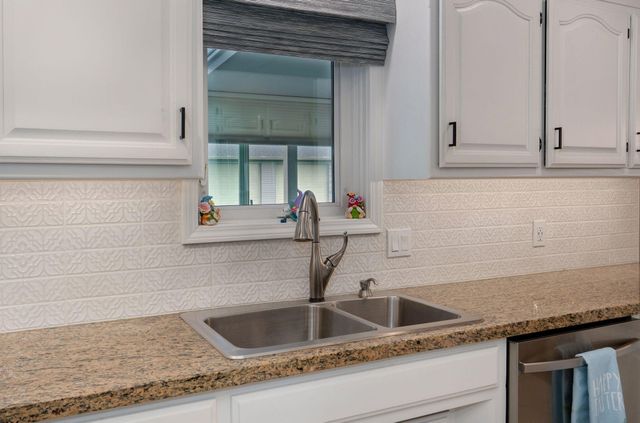 2046 N Belmont Court, Nixa, MO 65714