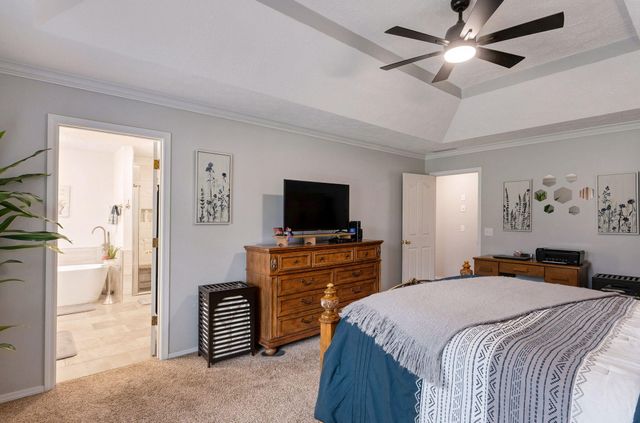 2046 N Belmont Court, Nixa, MO 65714