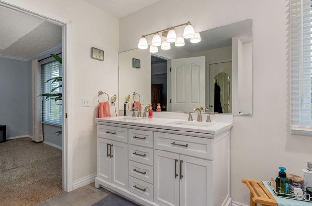 2046 N Belmont Court, Nixa, MO 65714