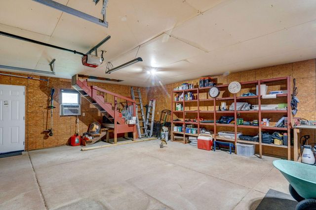 2046 N Belmont Court, Nixa, MO 65714