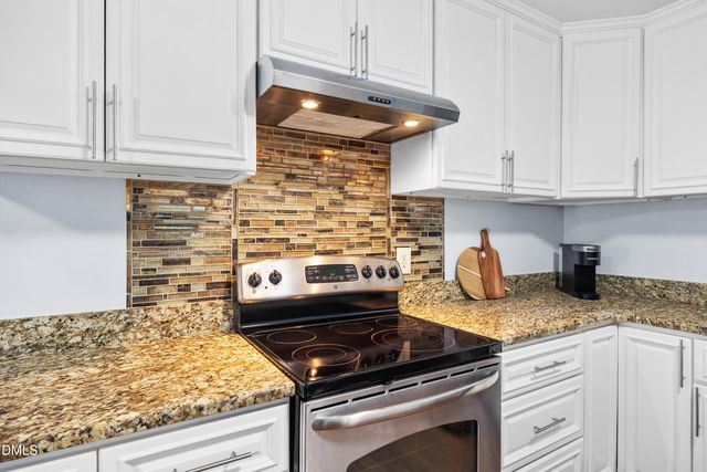 1208 Hatch Road, Chapel Hill, NC 27516