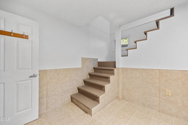 1208 Hatch Road, Chapel Hill, NC 27516