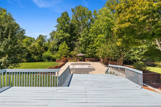 1208 Hatch Road, Chapel Hill, NC 27516