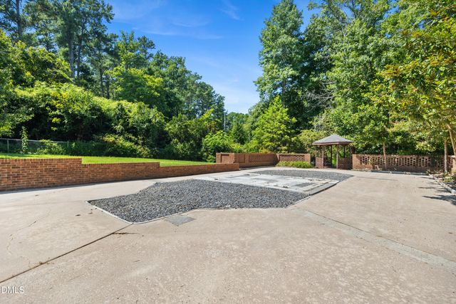 1208 Hatch Road, Chapel Hill, NC 27516