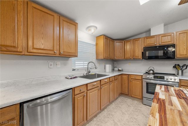 2150 East Shirley Street, Pahrump, NV 89048