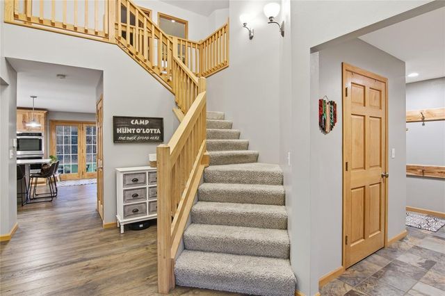 1885 Buck Rub Road, Eau Claire, WI 54703