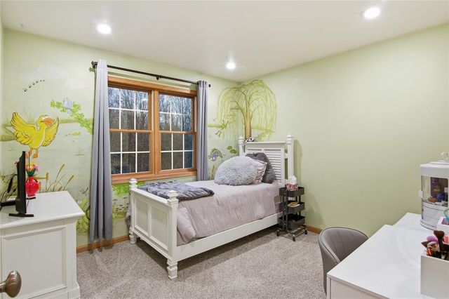 1885 Buck Rub Road, Eau Claire, WI 54703