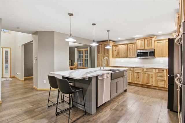 1885 Buck Rub Road, Eau Claire, WI 54703