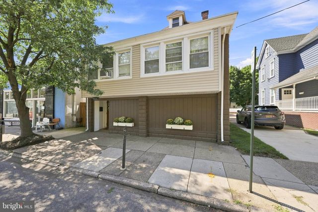 11 WASHINGTON AVE, Collingswood, NJ 08108