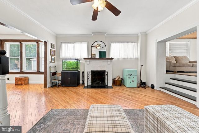 11 WASHINGTON AVE, Collingswood, NJ 08108