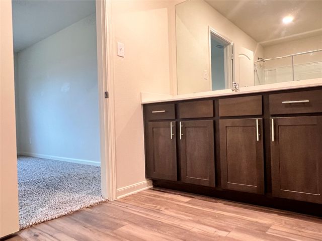 120 Caboose, Newark, TX 76071