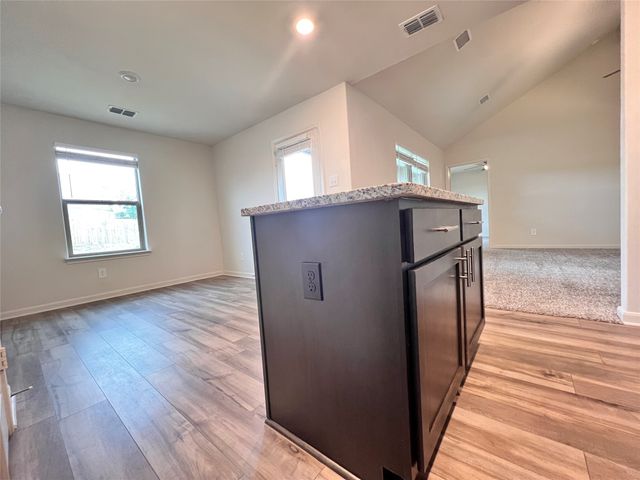 120 Caboose, Newark, TX 76071