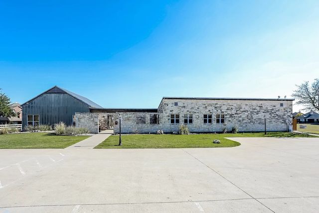 120 Caboose, Newark, TX 76071