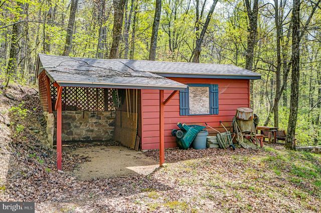 180 FRYE PATH, Gore, VA 22637
