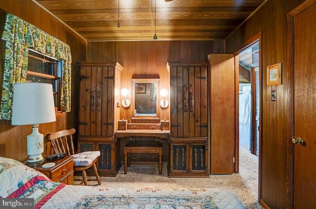 180 FRYE PATH, Gore, VA 22637