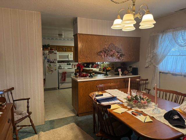 225 SW Westholm Avenue, Grants Pass, OR 97526