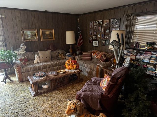 225 SW Westholm Avenue, Grants Pass, OR 97526