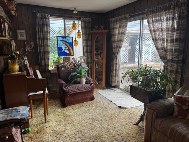 225 SW Westholm Avenue, Grants Pass, OR 97526