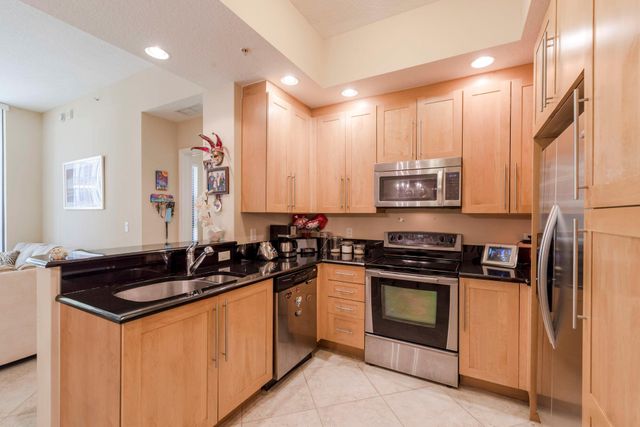 701 S Olive Avenue 714, West Palm Beach, FL 33401