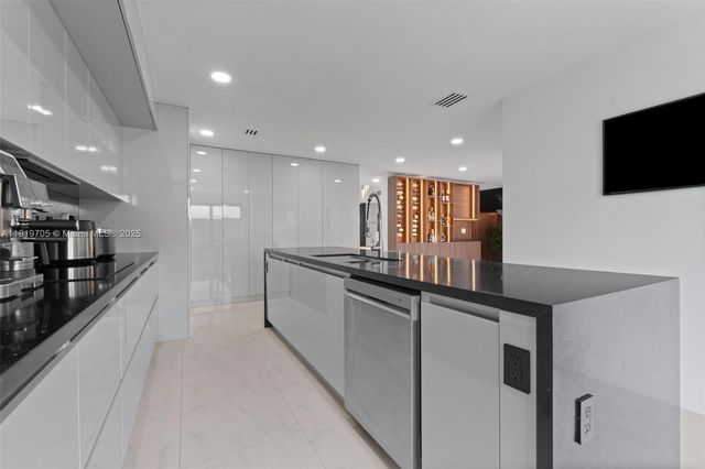 4014 SW 144th Pl, Miami, FL 33175